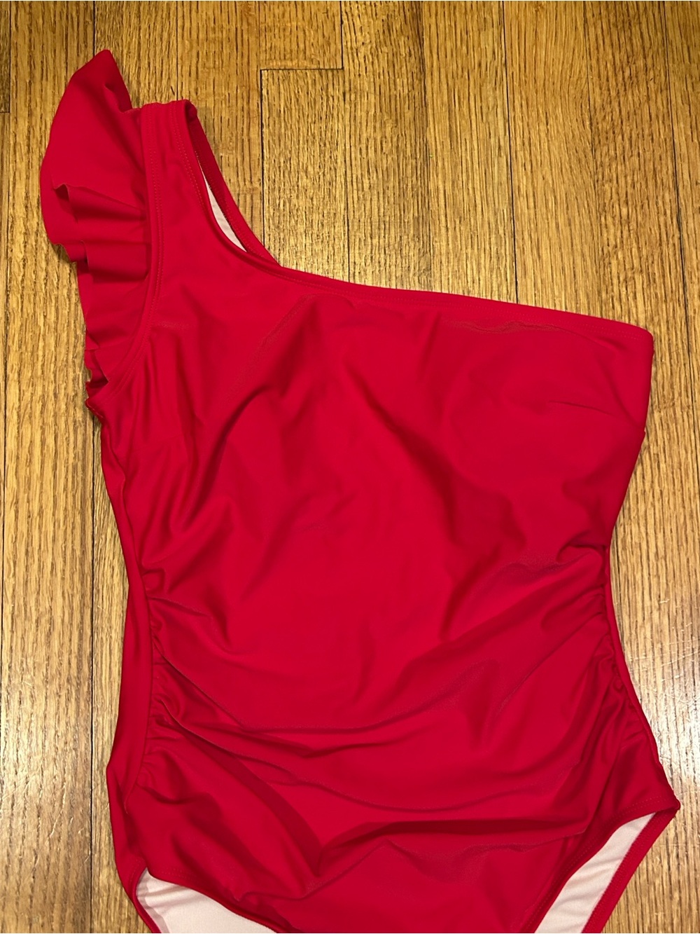 Cupshe Vibrant Red One-Shoulder Ruffle Swimsuit Size Medium - Picture 2 of 10
